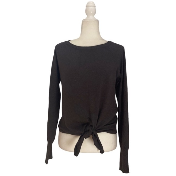 Harley and Me Collection Cashmere Blend Tie Front Top NWOT - Picture 5 of 8